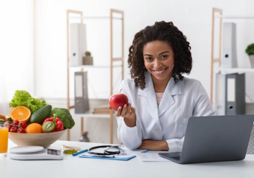 The Distinction Between Dietitians and Nutritionists